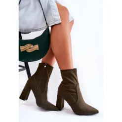 WD1 Bottes à Talons Hauts Amile Material Pour Femmes Kaki 14 WD1 Bottes à Talons Hauts Amile Material Pour Femmes Kaki -Lumière Écarlate Bottes wd1 bottes a talons hauts amile material pour femmes kaki 7 2000x2000 1